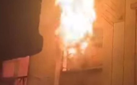 حريق مروّع بمحافظة لحج يلتهم منزل عريس أثناء تواجده في قاعة العرس