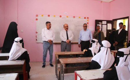 أمين عام محلي حضرموت يتفقد سير الدراسة بعدد من مدارس مديرية المكلا