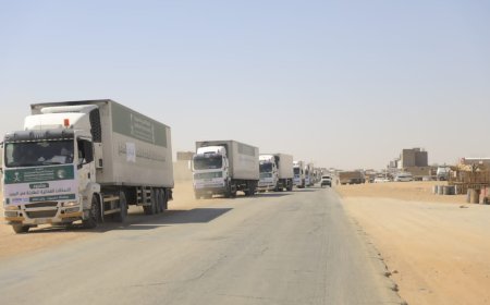 وصول 20 شاحنة مساعدات إنسانية من مركز الملك سلمان للإغاثة إلى حضرموت
