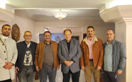 الرئيس علي ناصر محمد يبحث في القاهرة مستجدات الدعوة السعودية لعقد مؤتمر جنوبي–جنوبي