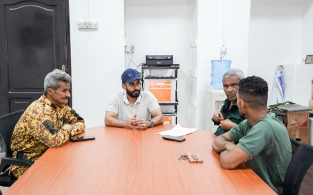 عدن.. مدير عام صيرة يناقش مع اللجنة الأمنية الترتيبات الأمنية في المديرية