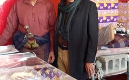 مكتب الصناعة والتجارة بشبوة ينفذ حملة رقابية موسعة للاطلاع على أسعار المخابز في أسواق عتق