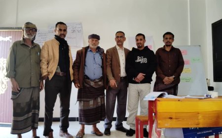 مدير تربية يهر يتفقد سير برنامج الدورة التدريبية بلجنة التطوير المدرسي بمركزي الشهداء وعبدالقوي