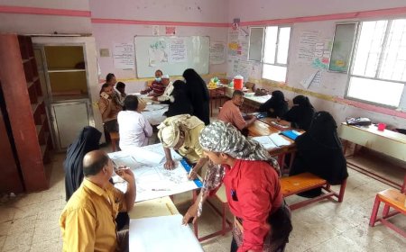 ​مدرسة عباس الحسيني بلحج تختتم دورة تطوير البرنامج التدريبي للمنح المدرسية