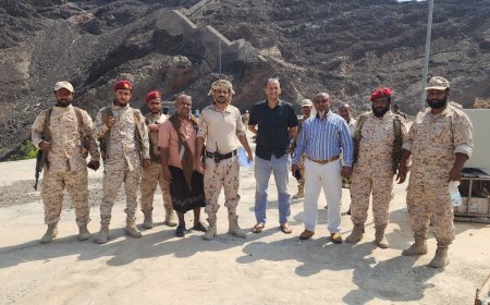 مدير مياه عدن يشيد بدور قوات العمالقة في تأمين منطقة البرزخ