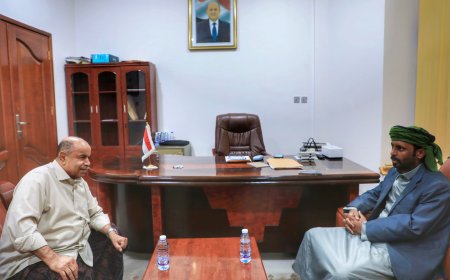 محافظ حضرموت يناقش مع وكيل أول المحافظة الأوضاع العامة وجهود تطبيع الأوضاع