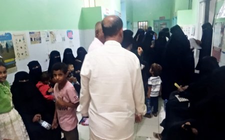 مدير عام زنجبار يزور مستشفى زنجبار ومركز العزل الصحي