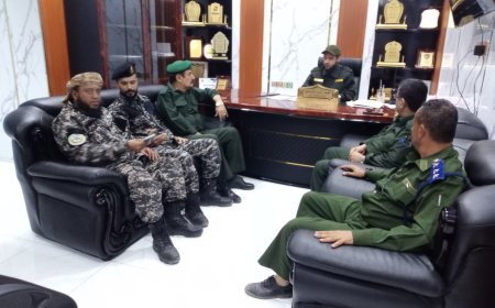 العميد ناصر الشوحطي يستقبل قيادة كتيبة حرس المنشآت في لحج ويؤكد: نعمل بعقلية الدولة ونحمي الممتلكات العامة والخاصة