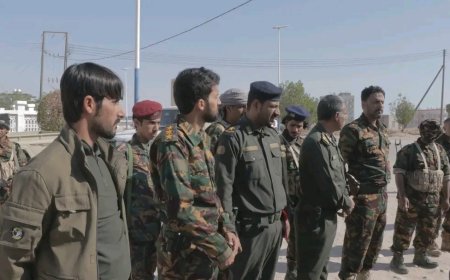 مدير عام الأمن والشرطة بالمهرة يشيد بجهود قوات الأمن الخاص في تأمين منفذ شحن الحدودي