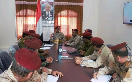 قائد محور طور الباحة يترأس اجتماعاً لقادة الوحدات ورؤساء الشعب الإدارية في المحور