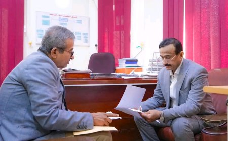 المحافظ بن الوزير يوجه بتشديد الرقابة ورفع مستوى الأداء والانضباط الوظيفي