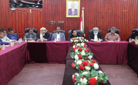 محافظ المهرة يترأس الاجتماع الاعتيادي الأول للمكتب التنفيذي للعام 2026م