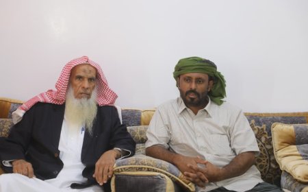 الشيخ بن حبريش يلتقي الشيخ بن عجاج وجمعًا من وجهاء نهد