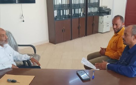 بتوجيهات محافظ محافظة لحج البيئة و المياه يبحثان جملة من المشاريع المشتركة .