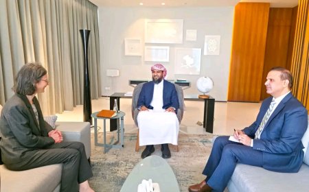 المحرّمي يبحث مع سفيرة فرنسا تعزيز العلاقات الثنائية ودعم جهود الاستقرار والتنمية