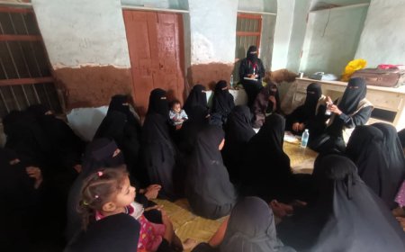 نزول ميداني لمديرة إدارة التثقيف والإعلام الصحي بلحج  لمتطوعات مشروع نوادي الأمهات بتبن