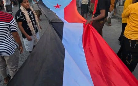 مدينة المكلا عاصمة حضرموت تشهد فعالية "الصمود والثبات" للوقوف خلف المجلس الانتقالي الجنوبي وتجديد التفويض للرئيس الزُبيدي "بيان"