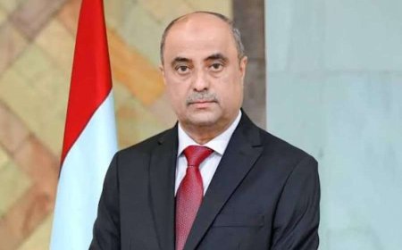 إشادة حكومية بأدوار "بن بريك" في إدارة الملفات الاقتصادية بظروف معقّدة