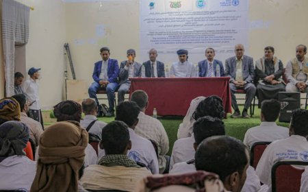 برعاية الوزير السقطري.. تدشين حملة معالجة الطفيليات الدخيلة والدورة التدريبية لعمال الصحة الحيوانية بسقطرى