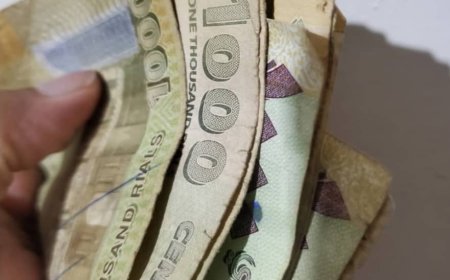 بإيرادات تجاوزت 504 مليار ريال يمني سنوياً: قطاع اتصالات اليمن تحت قبضة الح،وثيين.. "المنجم الذهبي" الذي يمول الحرب ويكرّس السيطرة على البلاد