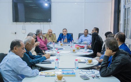 قيادة جامعة عدن تناقش خطة النهوض بالمجلات العلمية