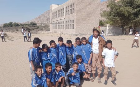 تتويج فريق الوحدة بطلاً لدوري براعم مدرسة القريبي بمديرية مودية