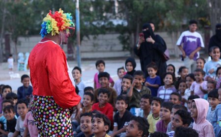 مركز إنصاف يدشن مبادرة شاشات السلام للأطفال في عدن في مرحلتها الثانية