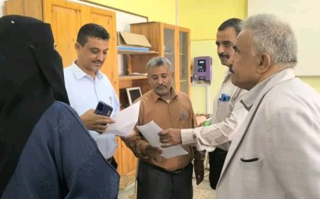 وكيل وزارة التعليم الفني ومدير عام مكتب التعليم الفني عدن يتفقدان سير الاختبارات العملية بالمعهد الوطني بدار سعد
