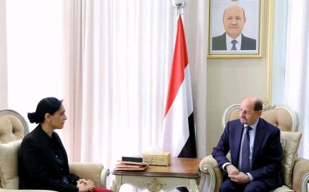 رئيس الوزراء يستقبل السفيرة البريطانية لدى اليمن