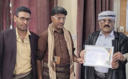 أهالي عتق القديمة يُكرمون وكيل محافظة شبوة الأستاذ "فهد الطوسلي" في لفتة وفاء وعرفان