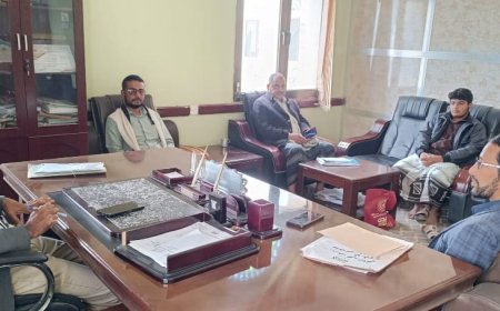 مدير مكتب التربية شبوة يلتقي مدير إدارة التربية والتعليم بمديرية ميفعة