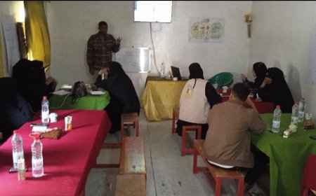 مؤسسة "سفراء الخير" تُنظِّم دورةً تدريبيةً متميزة في كتابة السيرة الذاتية وإتقان المقابلات الشخصية