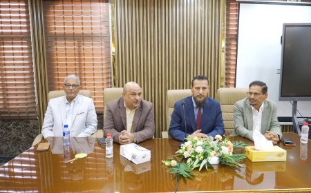 محافظ عدن يؤكد أهمية دور الهيئة الاستشارية في دعم صناعة القرار