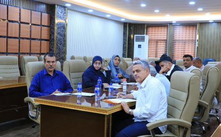 تحت شعار "معاً من أجل عدن جديدة قوية ومدنية".. المحافظ يوجه بتدشين برنامج عام للنظافة الشاملة بعدن