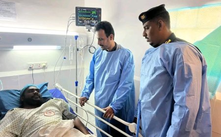 وكيل محافظة حضرموت يزور جرحى حادثة الشغب المحدودة بالسجن المركزي بالمكلا ويوجه بتقديم الرعاية الصحية