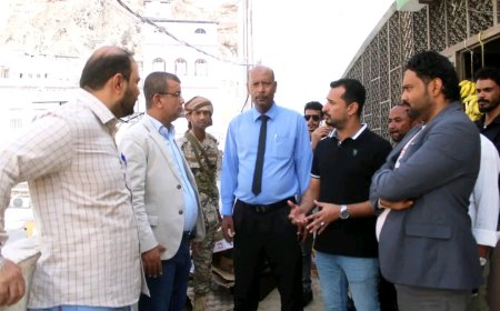 تحت رعاية مدير عام المكلا.. توقيع محضر تسليم مشروع تأهيل سوق الأسماك والخضار بتمويل من "مركز الملك سلمان"