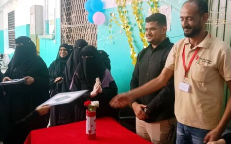 مجمع التأهيل التعليمي والمهني لذوي الاعاقة يكرم معلماته و طلابه الاوائل