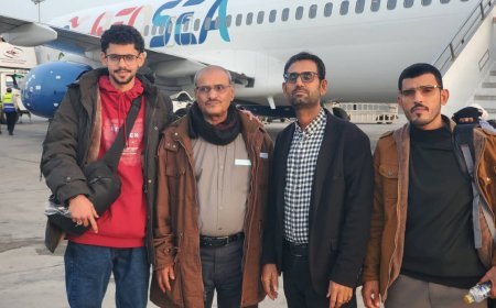 عودة الإعلامي عبدالرقيب السنيدي من القاهرة بعد إجراء عملية جراحية في العمود الفقري