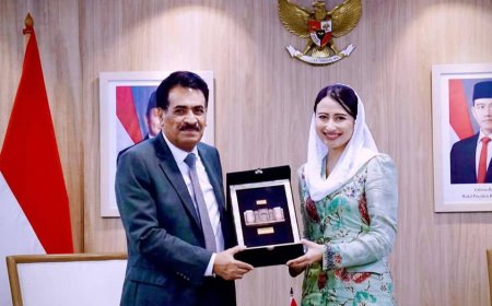 السفير : بلفقيه يبحث مع نائبة وزير التجارة الإندونيسي سبل تعزيز التعاون التجاري و الاقتصادي
