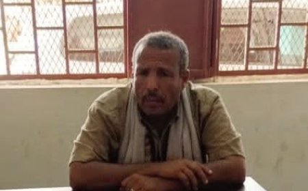 أبين.. مكتب الأشغال بخنفر يستكمل توزيع استمارات الفحص الطبي