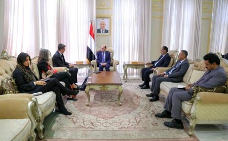 رئيس الوزراء يستعرض مع المدير الإقليمي للبنك الدولي أولويات الحكومة