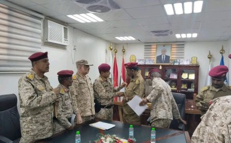بإشراف ومتابعة نائب رئيس هيئة الاركان .. تنفيذ عملية التسليم والاستلام لقائد قوات الشرطة العسكرية بعدن