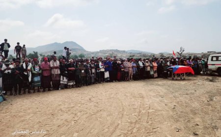 أبناء الجنوب يشيعون جثمان الشهيد أشرف صالح محمد أحد أبطال لواء بارشيد في حضرموت
