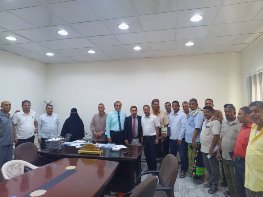 المؤسسة العامة لمطابع الكتاب المدرسي بحضرموت تختتم أعمال الجرد السنوي لعام 2025م وتكرم عدد من أعضاء اللجان المبرزين