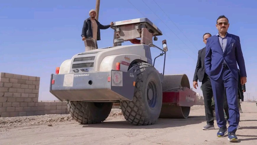 المحافظ بن الوزير يتفقد مشاريع خدمية حيوية ويلامس هموم المواطنين بمدينة عتق