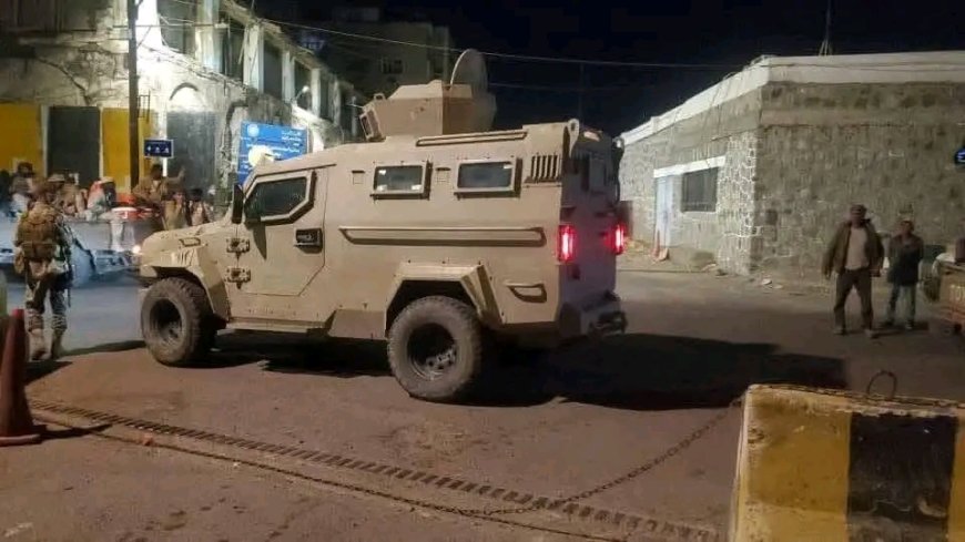 مصدر عسكري: قوات العمالقة الجنوبية تستلم القصر الرئاسي وتنتشر لتأمين عدن