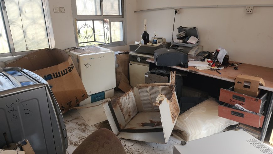 عقب اقتحام مختبر البرزخ.. مؤسسة المياه بعدن تطالب بإعادة أجهزة فحص جودة المياه