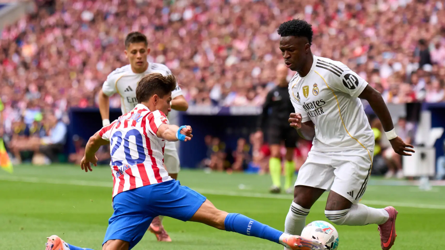 مواعيد مباريات اليوم الخميس 8 يناير 2026.. القنوات الناقلة والمعلقين