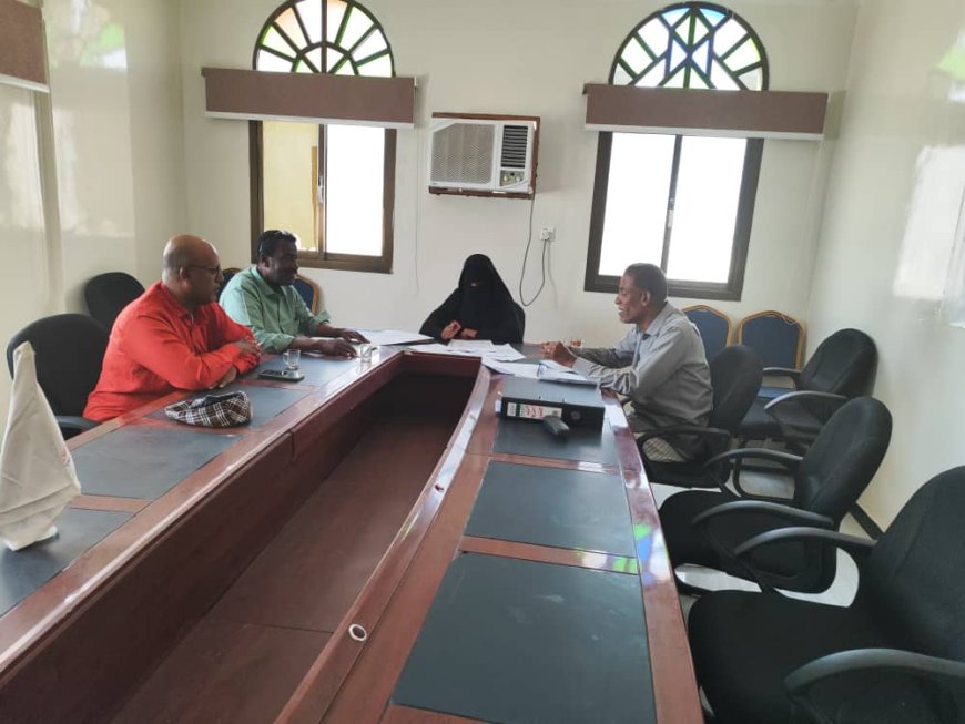 مجلس إدارة مؤسسة الأحقاف التنموية يطلع على وثائق تجديد تصريح نشاط المؤسسة للعام 2026م بالمكلا