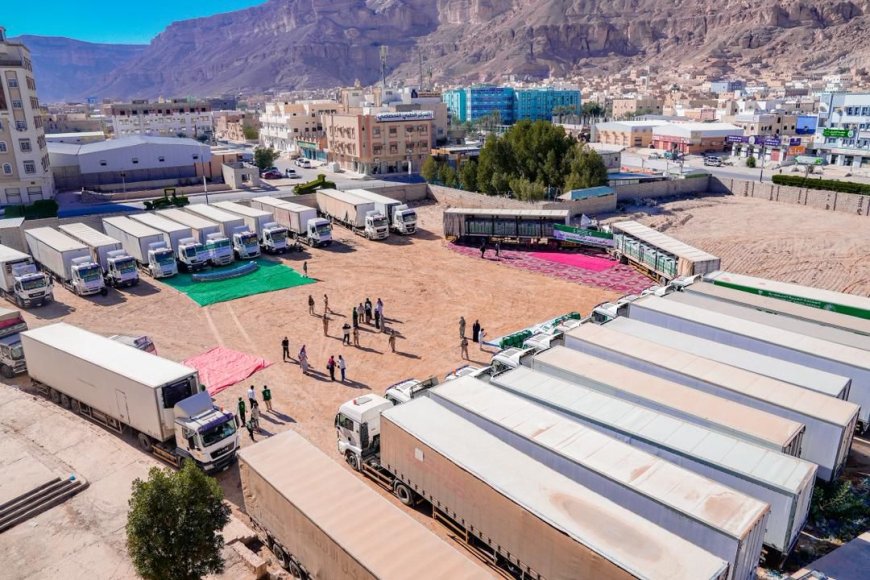 مركز الملك سلمان للإغاثة يواصل توزيع أكثر من 27 ألف سلة غذائية في وادي وصحراء حضرموت